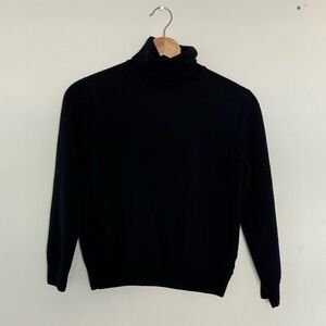 J.CREW – Navy Merino Wool Turtleneck